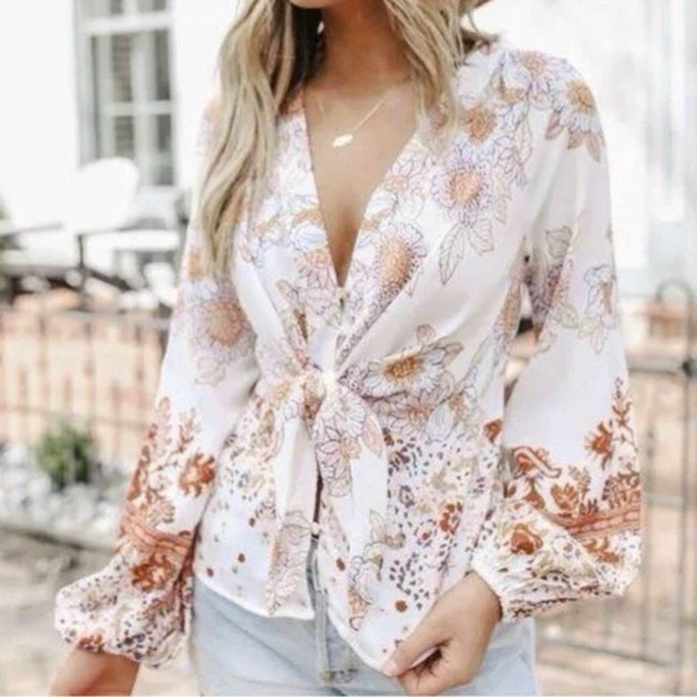 Free People Run Free Tunic Blouse in an ivory floral Size Small NWOT boho fairy